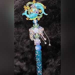 Exquisite Blue and Gold Dolphin And Floral Bouquet Ink Pen